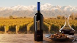 UNO Red Blend (Antigal)